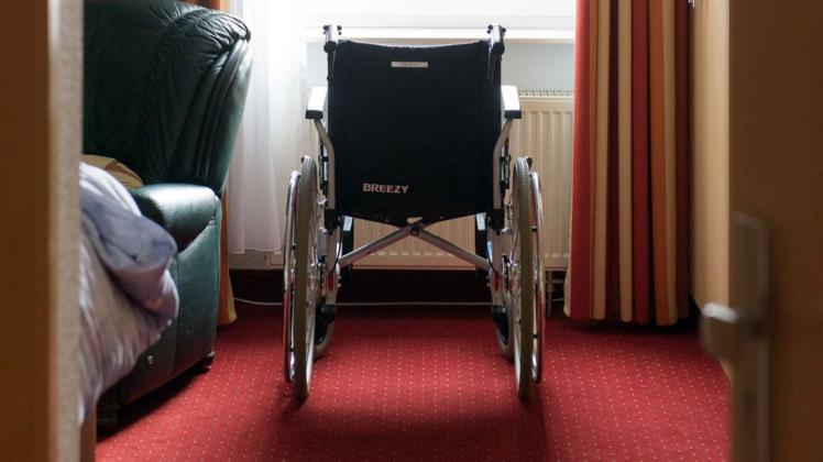 Die Bremer Staatsanwaltschaft ermittelt wegen schwerer Körperverletzung und versuchten Mordes gegen einen Krankenpfleger. Symbolfoto: Candy Welz/dpa Die Bremer Staatsanwaltschaft ermittelt wegen schwerer Körperverletzung und versuchten Mordes gegen einen Krankenpfleger. Symbolfoto: Candy Welz/dpa