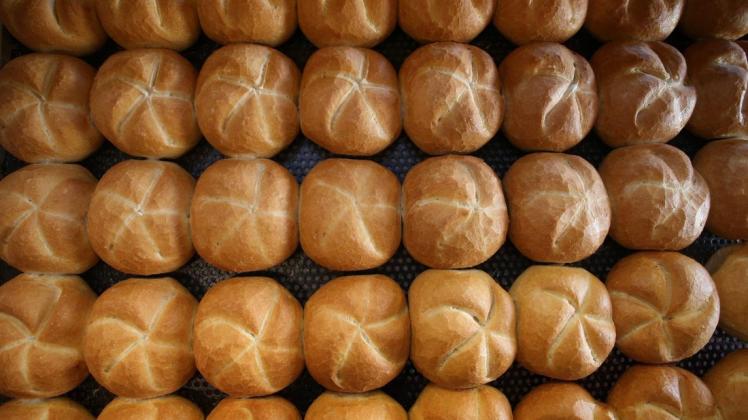 Frische Brötchen gibt es auch an Ostern in Bramsche und Umgebung in vielen Bäckereien. Foto: Foto: Karl-Josef Hildenbrand/dpa Frische Brötchen gibt es auch an Ostern in Bramsche und Umgebung in vielen Bäckereien. Foto: Foto: Karl-Josef Hildenbrand/dpa