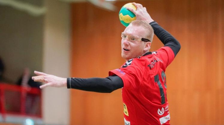 Erfolgreichster Werfer beim Haren-Spiel: Stefan Sträche traf elfmal. Foto: Scholz Erfolgreichster Werfer beim Haren-Spiel: Stefan Sträche traf elfmal. Foto: Scholz