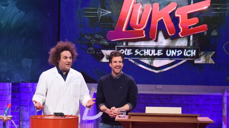 Die „Sonnenschule“ ist bei der Sat.1-Show „Luke! Die Schule und ich“ dabei, in der Prominente gegen Kids antreten. Moderator ist Luke Mockridge. Die „Sonnenschule“ ist bei der Sat.1-Show „Luke! Die Schule und ich“ dabei, in der Prominente gegen Kids antreten. Moderator ist Luke Mockridge.