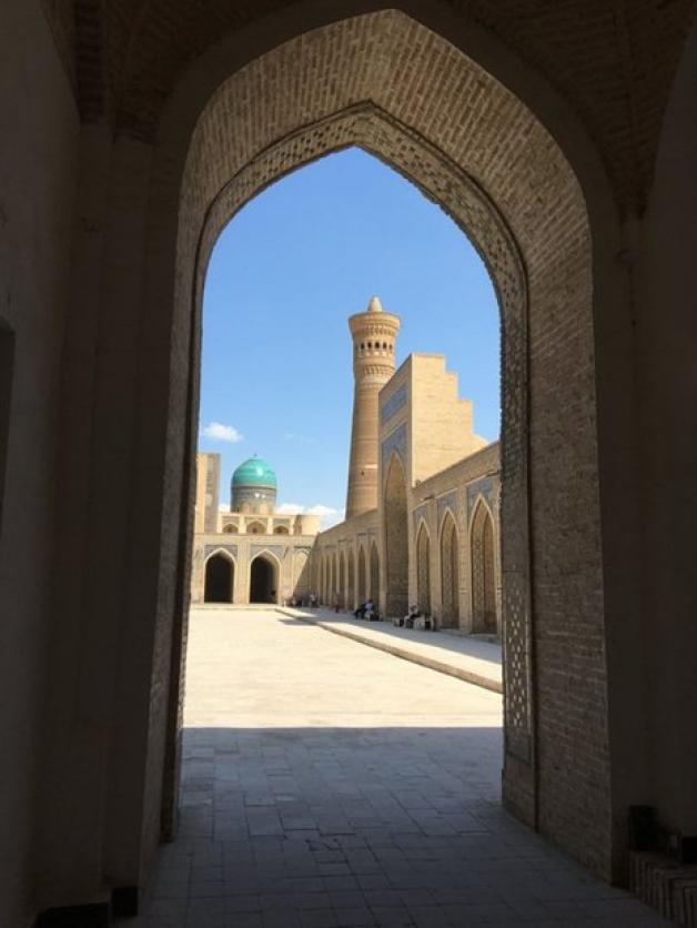 Moschee in Buchara: Usbekistan gehört neben anderen Regionen in Asien zu Steinwegs liebsten Reisezielen. Auch St. Petersburg empfiehlt er sehr. Foto: Burkhard Ewert Moschee in Buchara: Usbekistan gehört neben anderen Regionen in Asien zu Steinwegs liebsten Reisezielen. Auch St. Petersburg empfiehlt er sehr. Foto: Burkhard Ewert