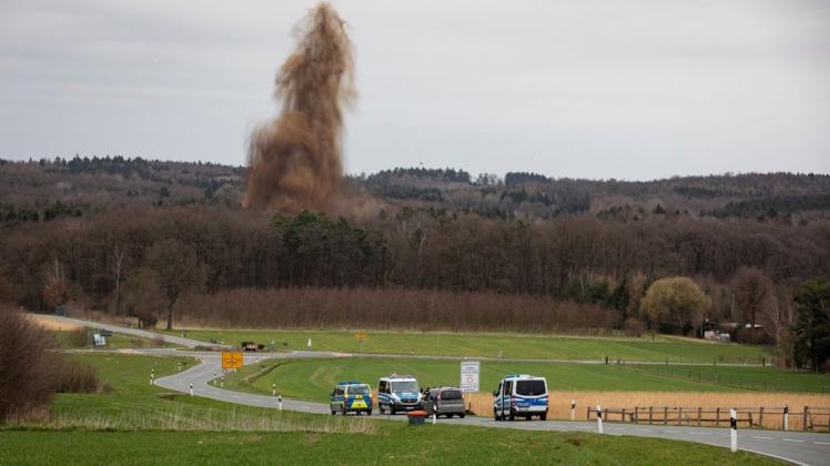 Wer für Bombenräumungen wie der im März 2021 in Vehrte aufkommt.
