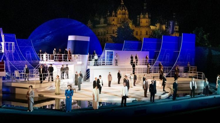 Aus für Schlossfestspiele auf dem Alten Garten Schwerin: Aufführungen wie das Musical Titanic wird es dort künftig nicht mehr geben.