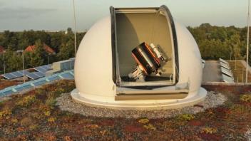 Die Sternwarte auf dem Dach der Klaus-Groth-Schule Tornesch mit ihrem 14-Zoll-Spiegelteleskop ging 2010 in Betrieb.