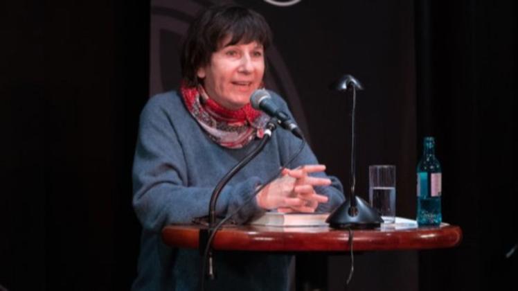 Lesung mit Angelika Klüssendorf Von Ehefrust in einer Dorfgemeinschaft erzählte Angelika Klüssendorf im Blue Note.