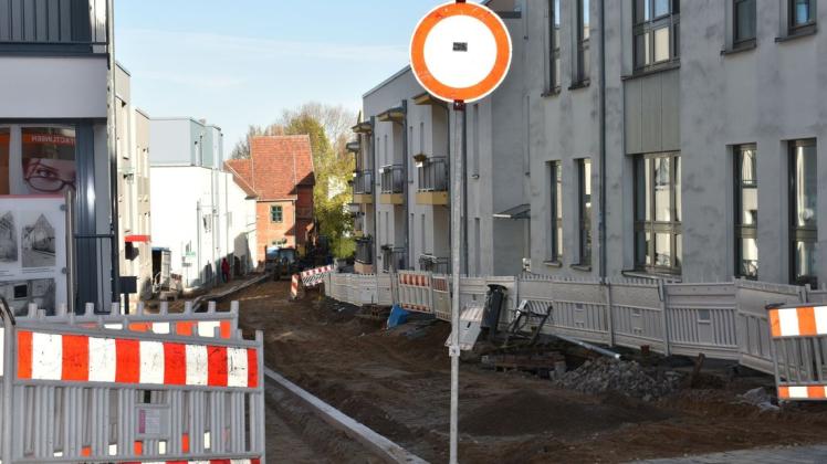 Die Fertigstellung der Armesünderstraße in Güstrow verzögert sich.