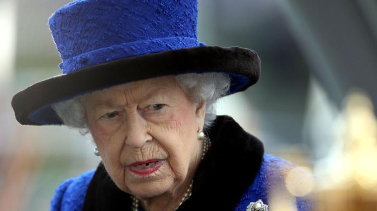 Die britische Königin Elizabeth II sagt Teilnahme an Weltkriegsgedenken ab.
