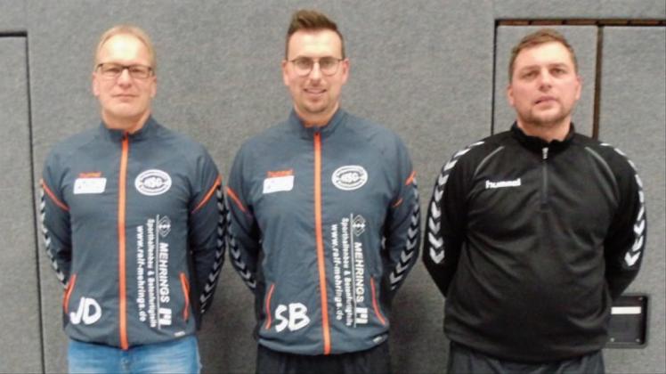 Werden ab der Saison 2019/2020 für die Landesliga-Mannschaft der HSG Grüppenbühren/Bookholzberg verantwortlich sein: (von links) Torwart-Trainer Jörg Düßmann, Chefcoach Stefan Buß und Co-Trainer Werner Dörgeloh. 