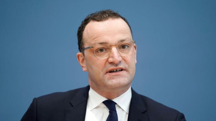 Bundesgesundheitsminister Jens Spahn empfiehlt Auffrischungsimpfungen auch bereits vor der Sechs-Monats-Frist.