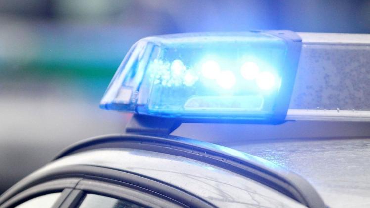 In Parchim verhaftet die Polizei einen Räuber im Supermarkt.