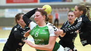 Mit einem Zweitspielrecht ausgestattet, warf Rosengartens Louise Cronstedt in ihrem ersten Spiel für Grün-Weiß Schwerin gleich sechs Tore.