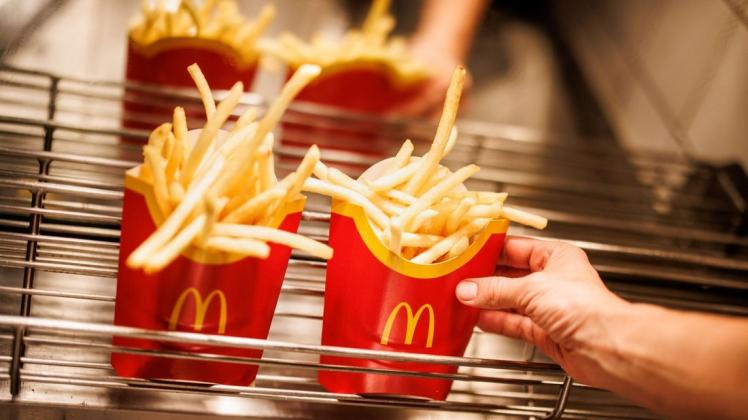 Pommes frites gehören weltweit zu den Verkaufsschlagern von McDonald's.