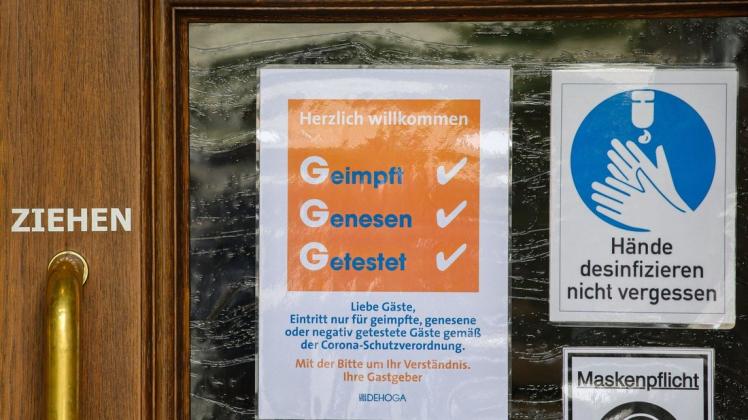 Neue Corona-Regelung auch für den Landkreis Leer: 2Gpus gilt ab Mittwoch auch für den Zutritt zu Restaurants, Gaststätten und Bars. Zudem eine FFP2-Maskenpflicht im Innenbereich bis zum Sitzplatz.