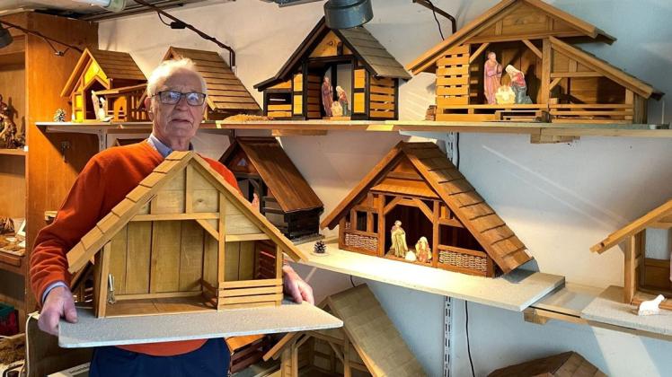 Der Osnabrücker Klaus Völlmecke fertigt seit über 13 Jahren Krippenhäuser. Über 60 hat er seitdem hergestellt.