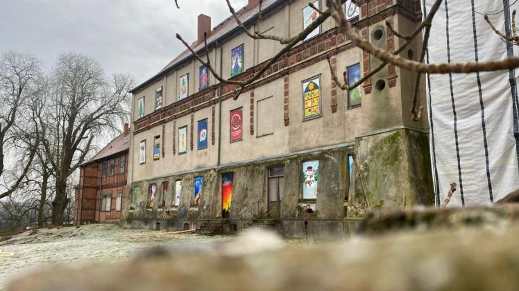 Eine Art Schloss-Kalender gibt es in der Stadt Gadebusch zu sehen.