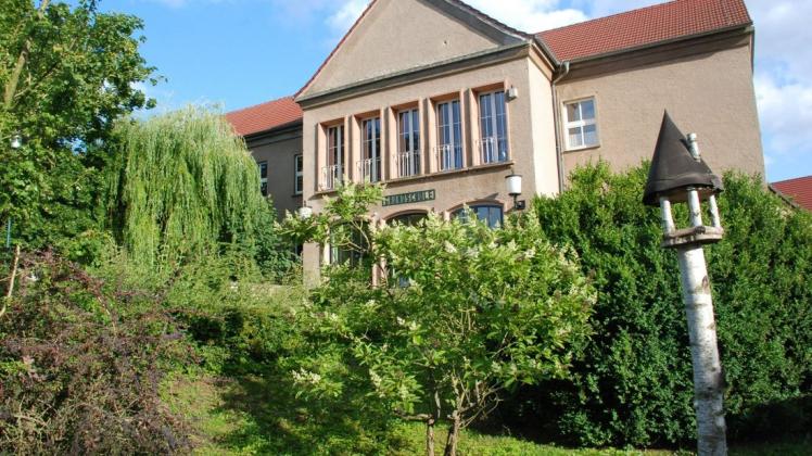 In der Grundschule Berge soll die ehemalige Hausmeisterwohnung zu einem Mehrgenerationenzentrum umgebaut werden.