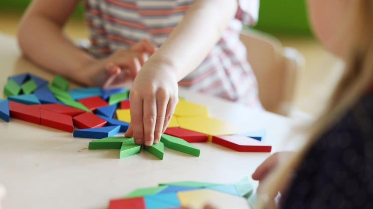 Noch bis zum 30. November können Eltern in Lingen ihre Kinder zur Betreuung in Kindertagesstätten und Betreuungen anmelden.