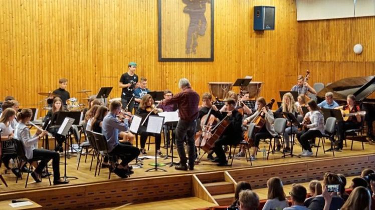 Ein öffentliches Konzert bildet den Höhepunkt eines Besuchs von Schülern des Karol-Lipinski-Gymnasiums aus der Delmenhorster Partnerstadt Lublin bei ihren Altersgenossen aus dem Max-Planck-Gymnasium. 