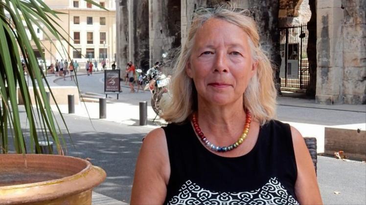 Liliane Skalecki kommt zur Lesung nach Delmenhorst. Liliane Skalecki kommt zur Lesung nach Delmenhorst.
