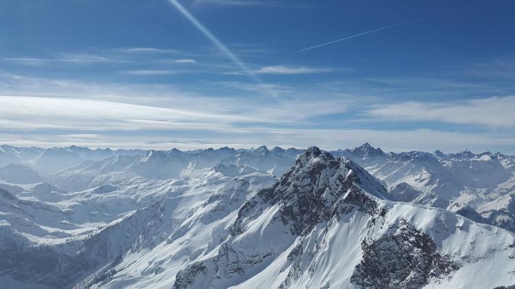 Die traumhaften Bergspitzen Österreichs lassen den Alltagsstress vergessen, meint NNN-Autorin Julia Martens.