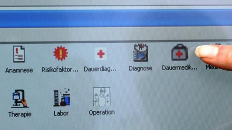 In der elektronischen Patientenakte sind Befunde und Therapien erfasst (Symbolfoto).