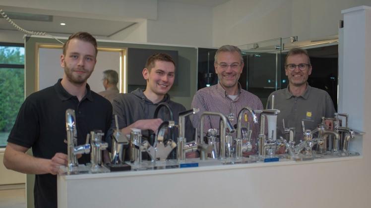 Neue Leitung der Firma Paulsen & Koslowski, Bad und Wärme GmbH: von links Dominik Schartau, Markus Braasch, Mark Seifert und Ulrich Clausen.