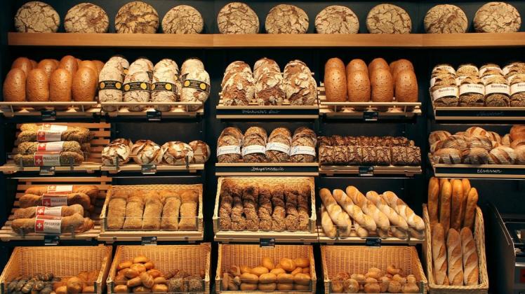 Symbolbild Bäckerei Gerade an Neujahr gehört für viele ein umfangreiches Frühstück dazu. Frische Brötchen zu bekommen, ist aber nicht so leicht. (Symbolbild)