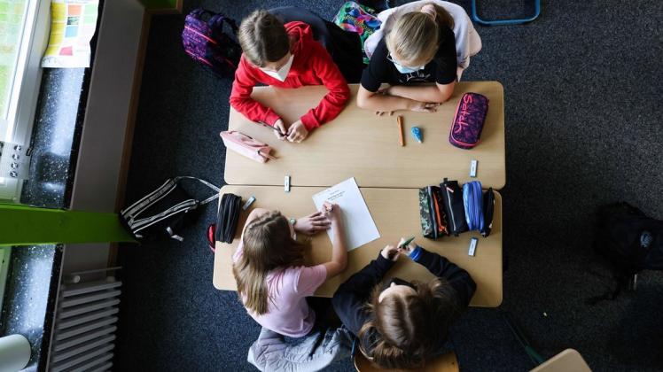Der Präsenzunterricht an den Schulen in Mecklenburg-Vorpommern soll wie geplant im Januar wieder starten.