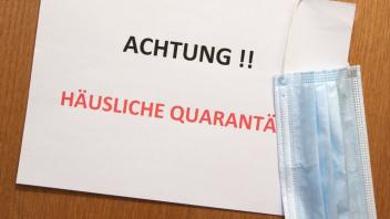 Mit der neuen Absonderungsverordnung, die in Niedersachsen in Kraft getreten ist, kann die häusliche Isolation bei einer Corona-Infektion verkürzt werden – unter zwei Voraussetzungen. (Symbolfoto)