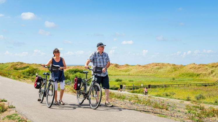 Auch im Urlaub steigen viele Menschen häufiger auf das Fahrrad.