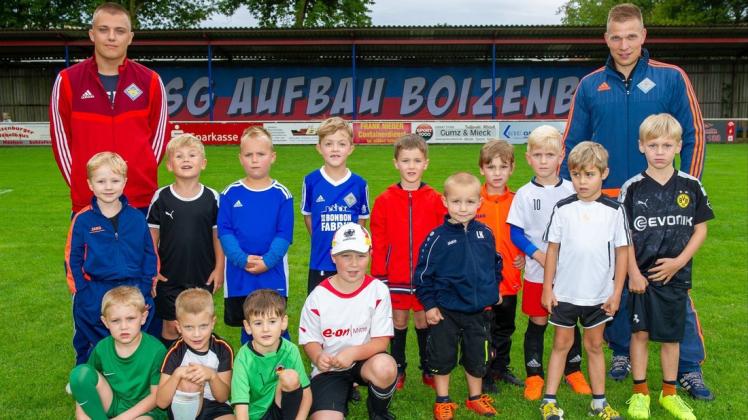 Auch die jüngsten Fußballer der SG Aufbau Boizenburg freuen sich auf ein hoffentlich trainingsreiches Vereinsjahr 2022.