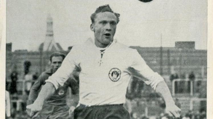 Alfred „Coppi“ Beck traf in St. Paulis ruhmreicher Saison 1953/54 gegen den HSV.