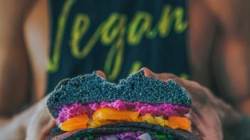 Viele Burger-Läden unterstützen dir Aktion "Veganuary" 2022 (Symbolbild). 