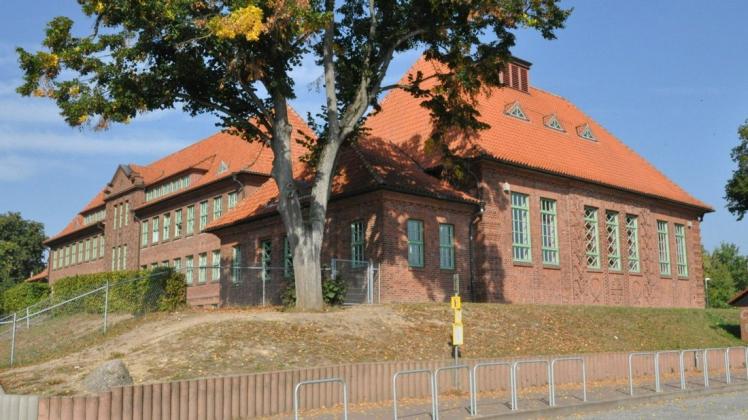 Kooperative Gesamtschule Sternberg: Die erste Unterrichtswoche im neuen Jahr lief im Präsenzunterricht. Und so soll es in der zweiten Woche weitergehen.