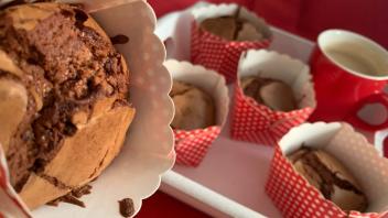 Schöne Kruste und gut durch - die Brownies aus dem Airfryer sehen gut aus - aber schmecken sie auch? .