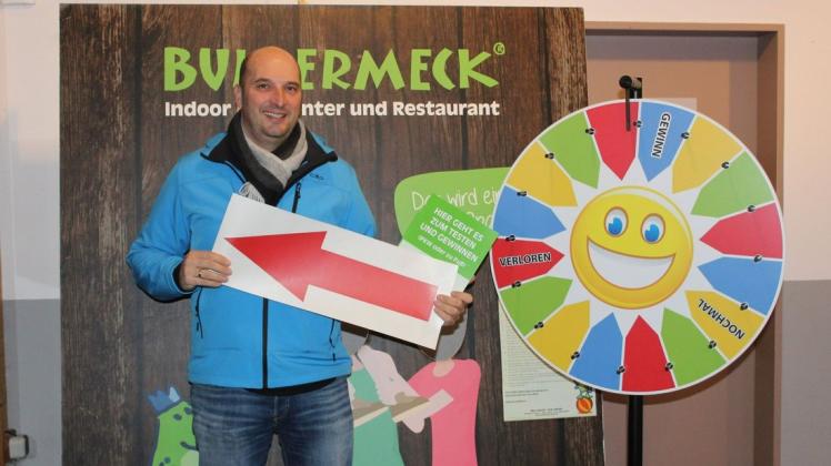 Bullermeck-Betreiber Dirk Janssen freut sich, den Schnelltest-Service inklusive Gewinnspiel anbieten zu können.