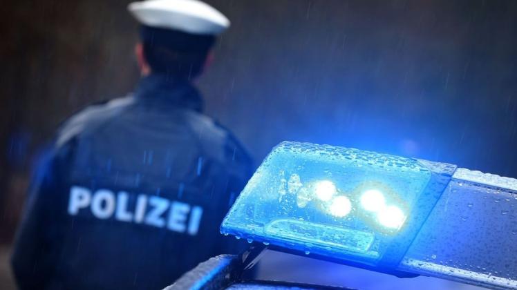 Die Bremer Polizei sucht nach einem 22-Jährigen, der aus dem Maßregelvollzug einer Klinik entwichen ist.