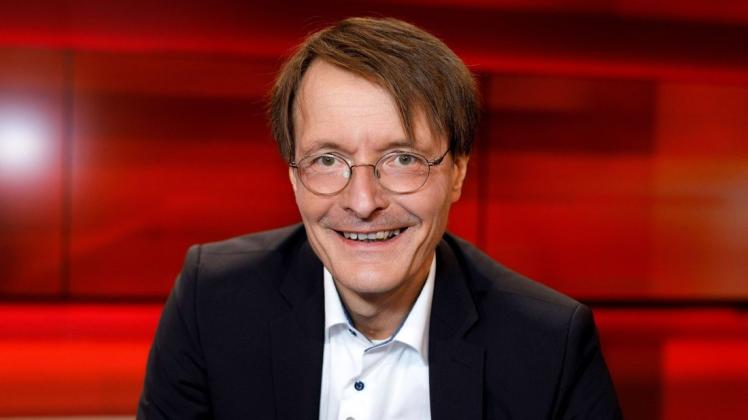 Heute bei "hart aber fair": Gesundheitsminister Karl Lauterbach gehört zu den Gästen in Plasbergs ARD-Talkshow. (Archivbild)