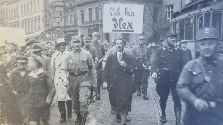 Eine bedrohliche Situation erlebte der Osnabrücker Redakteur Josef Burgdorf ("Ilex"), als ihn die Nazi-Schergen am 1. April 1933 durch die Stadt trieben.