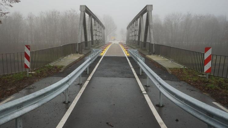 Insgesamt drei Brücken über den Küstenkanal werden erneuert.