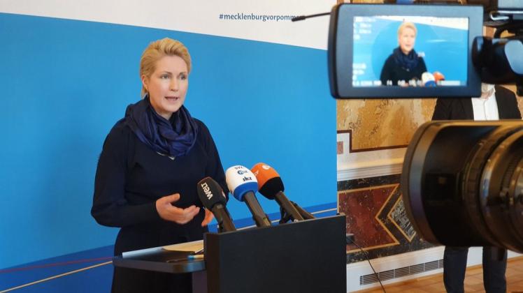 Ministerpräsidentin Manuela Schwesig im Livestream zu Corona-Maßnahmen.