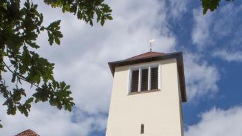In Schockstarre: Mitglieder der Osnabrücker Kirchengemeinde sind bestürzt über die Vorwürfe gegen ihren Pfarrer.