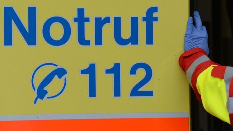 In Bremen ist an Heiligabend ein Baby mit telefonischer Hilfe der Feuerwehr zur Welt gekommen.