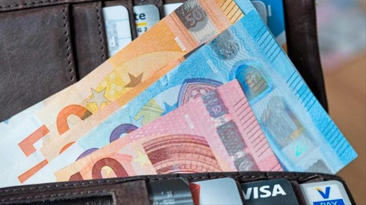 Je mehr Geld in der Brieftasche ist, desto ehrlicher sind die Menschen. 