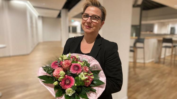 Für Gleichberechtigung hat sich Katja Weber-Khan sechs Jahre lang in Osnabrück als Gleichstellungsbeauftragte eingesetzt. Dafür bekam sie nicht nur Blumen, sondern auch viel Lob bei der offiziellen Verabschiedung im Rat von Oberbürgermeisterin Katharina Pötter.
