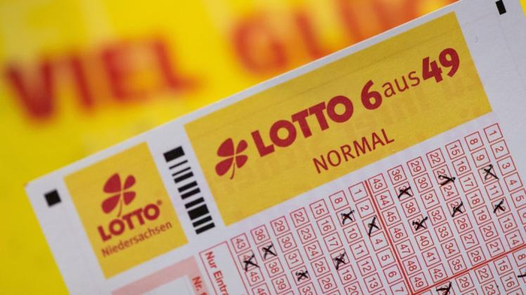 Panne bei der Lottoziehung "Lotto 6 aus 49". Die Lostrommel drehte sich am Samstag, 15. Januar 2022, nicht.