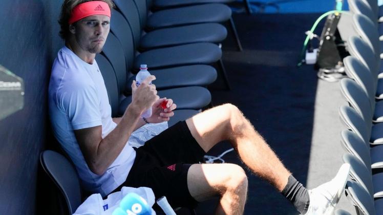 Alexander Zverev hat bei den Australian Open ein klares Ziel vor Augen: Turniersieg. Der Hamburger äußerte am Samstag auch zur Saga um Novak Djokovic.