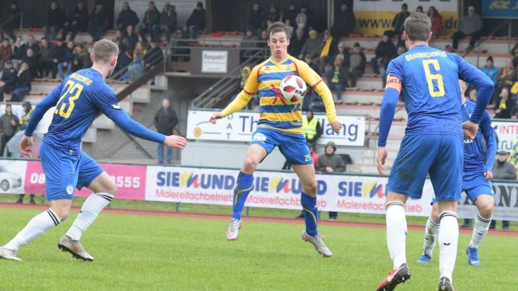Thade Hein und der SV Atlas stehen vor einer Abendschicht gegen den VfL Oythe. Foto: Rolf Tobis Thade Hein und der SV Atlas stehen vor einer Abendschicht gegen den VfL Oythe. Foto: Rolf Tobis