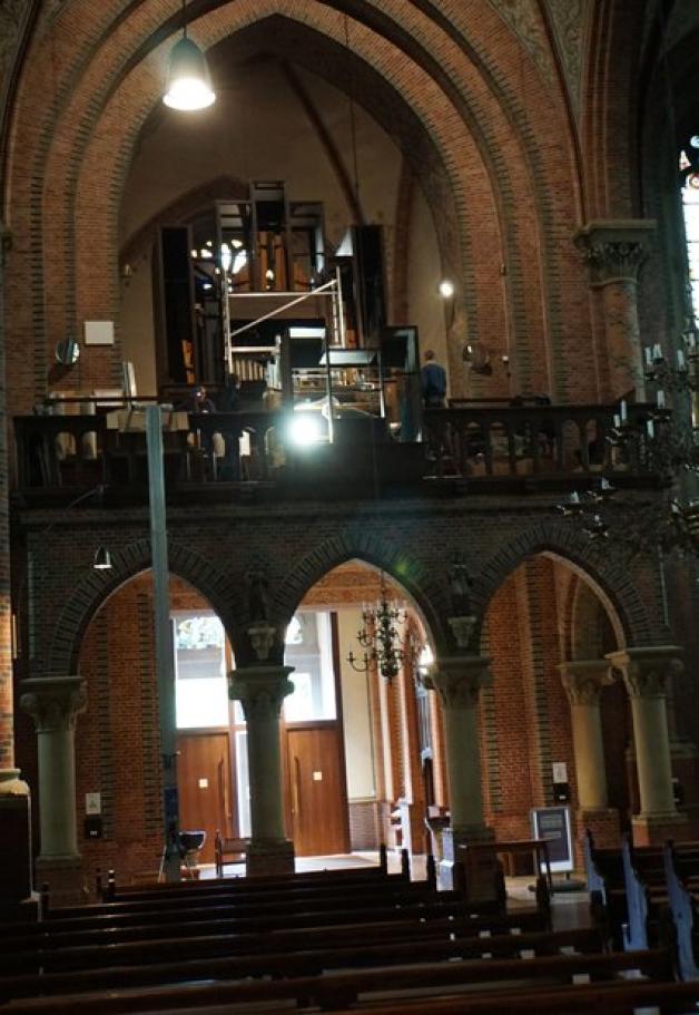 Orgel aus Papenburger Kirche wird bis Freitag abgebaut | NOZ
