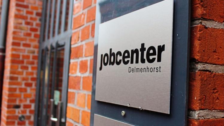 Nach einer Datenpanne mussten Deutschlands Jobcenter Millionen an Datensätzen neu überprüfen. In Delmenhorst hat das einen Anstieg der Arbeitslosenquote zur Folge. Foto: Frederik Grabbe